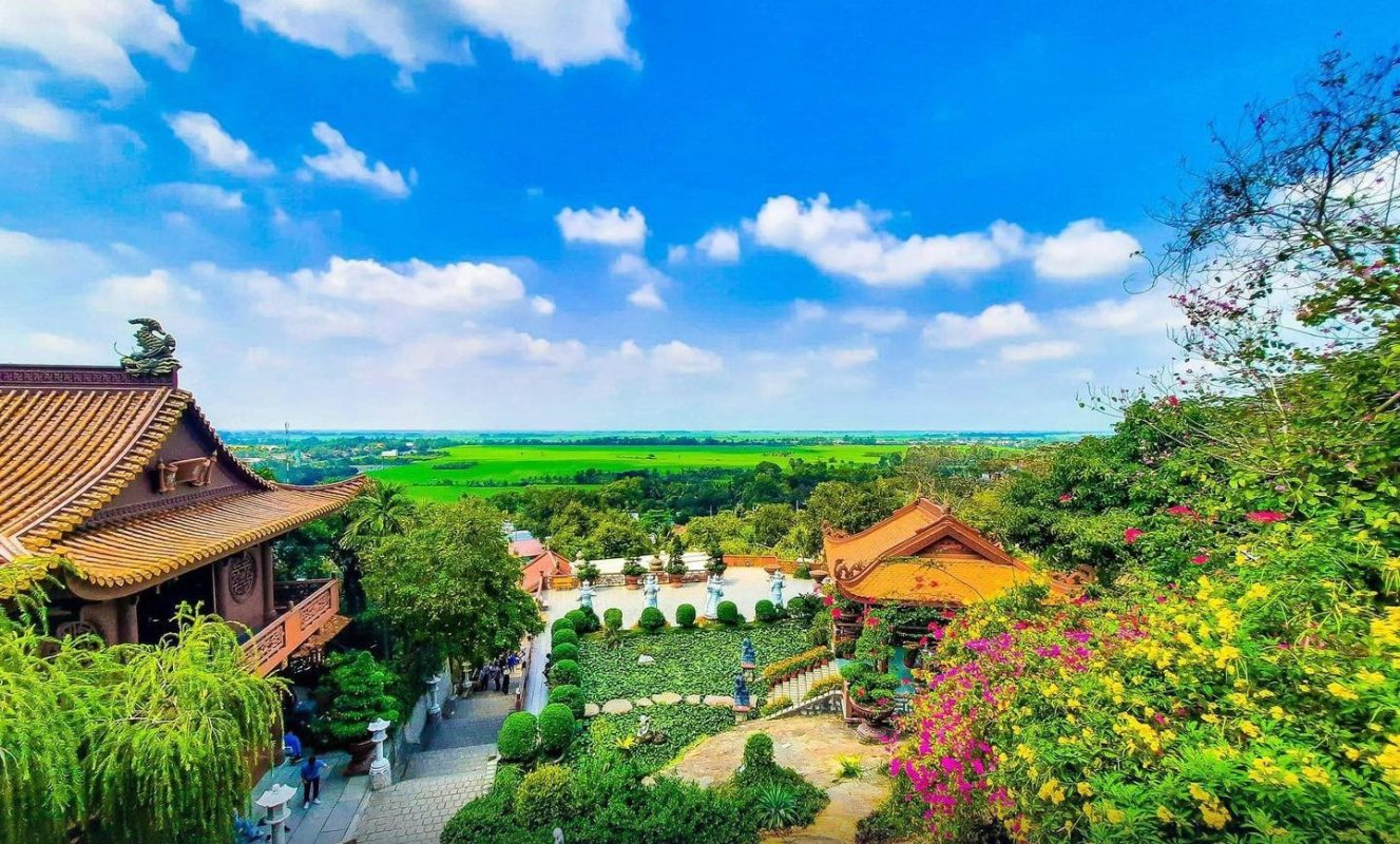 Công Ty TNHH TM & DV Du Lịch DALAT HOLIDAY